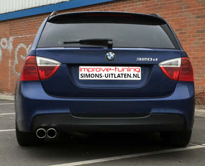 BMW E91 met Simons Sportuitlaat